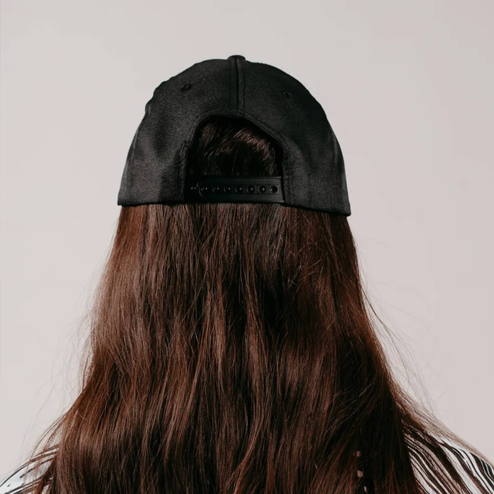 Chique Sport | Classic Unisex Baseball Cap